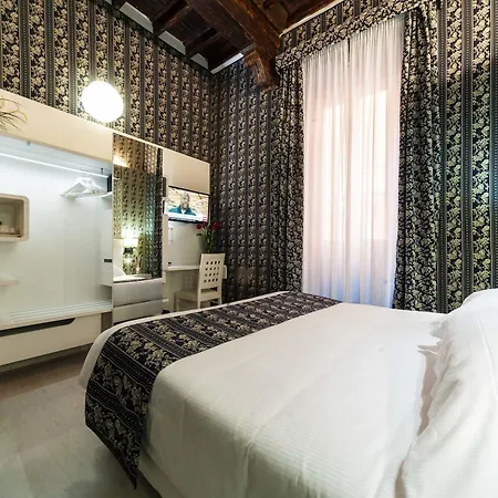 Отель Relais Trevi 95 Boutique (adults Only)