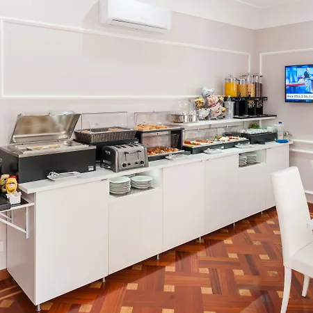 Relais Trevi 95 Boutique (adults Only) Отель Рим
