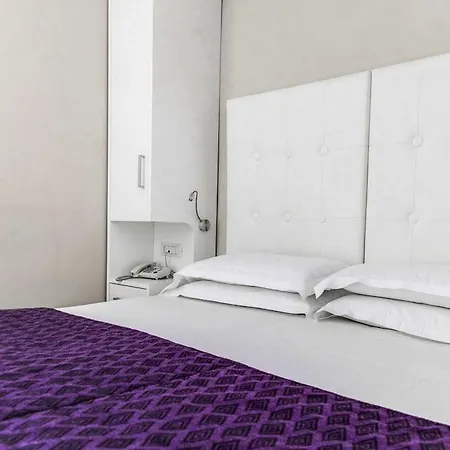 Отель Relais Trevi 95 Boutique (adults Only) 4*