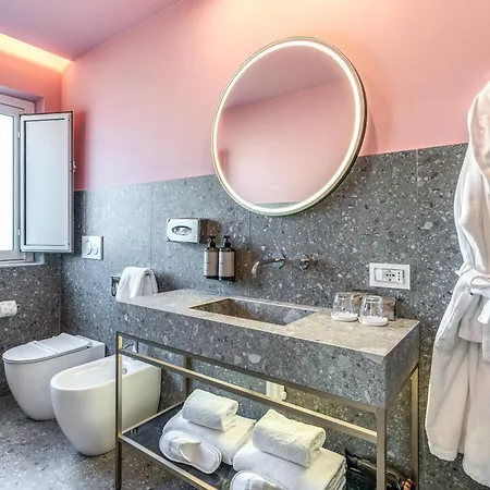 Relais Trevi 95 Boutique (adults Only)