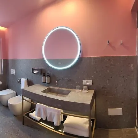 Relais Trevi 95 Boutique (adults Only)
