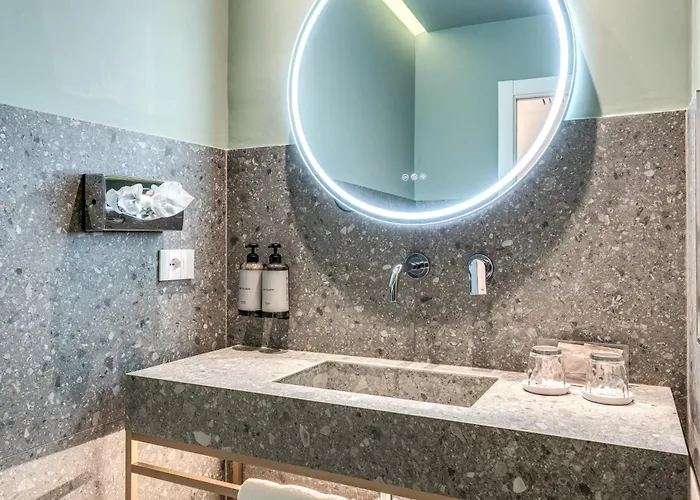 Relais Trevi 95 Boutique (adults Only) Hotel 4*